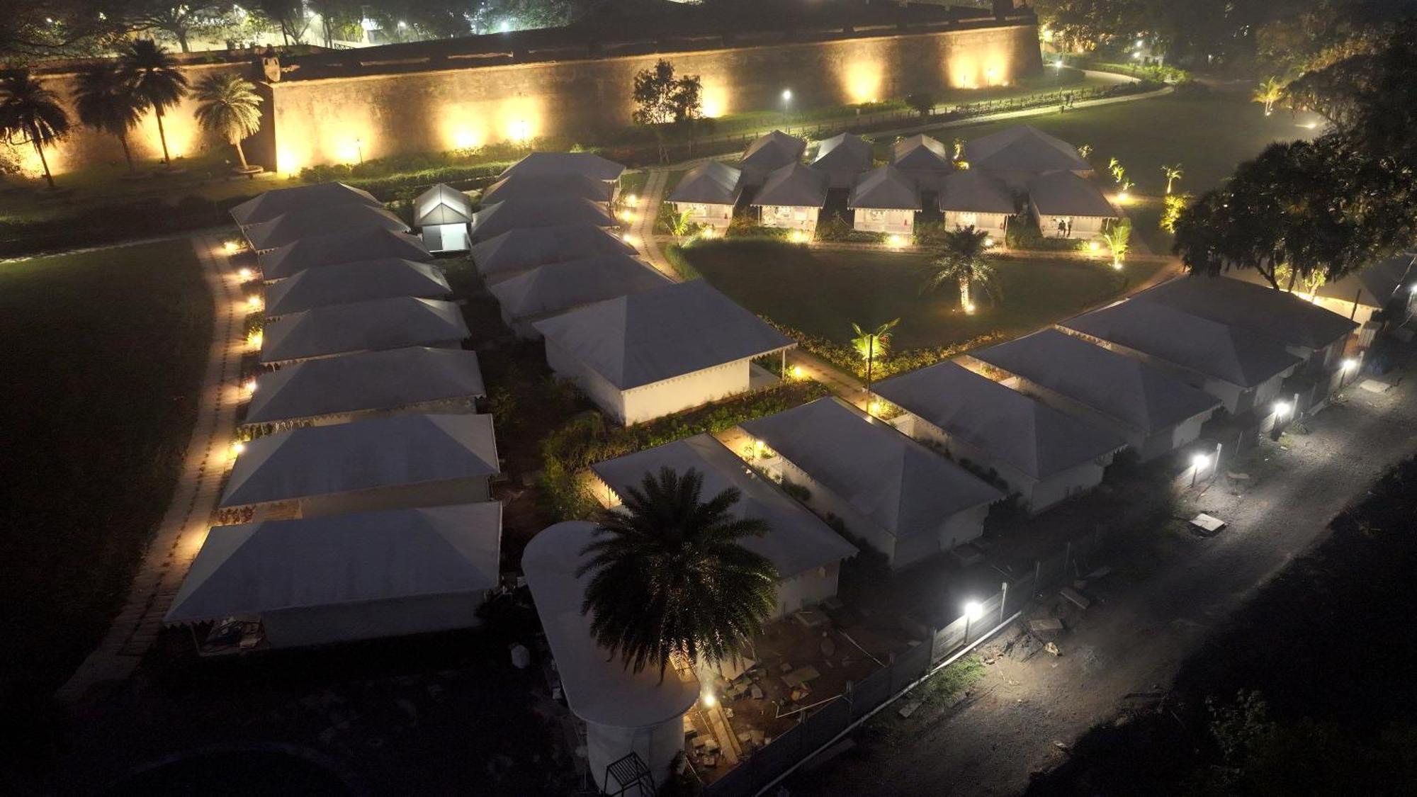 The Fern Seaside Luxurious Tent Resort Daman Bagian luar foto