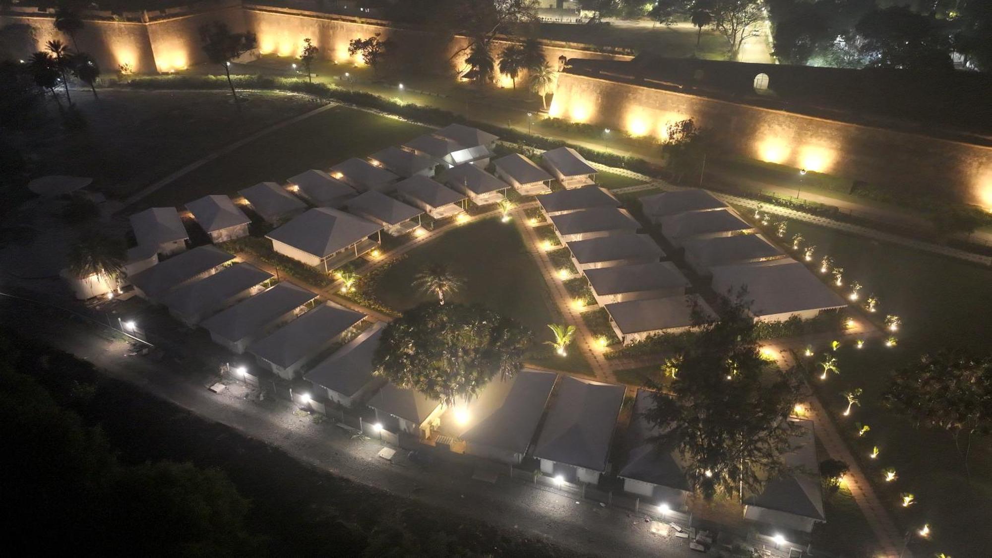 The Fern Seaside Luxurious Tent Resort Daman Bagian luar foto